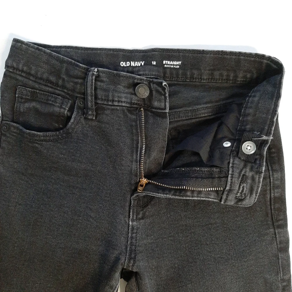 Old Navy Straight-Leg Built-In Flex Black Jeans